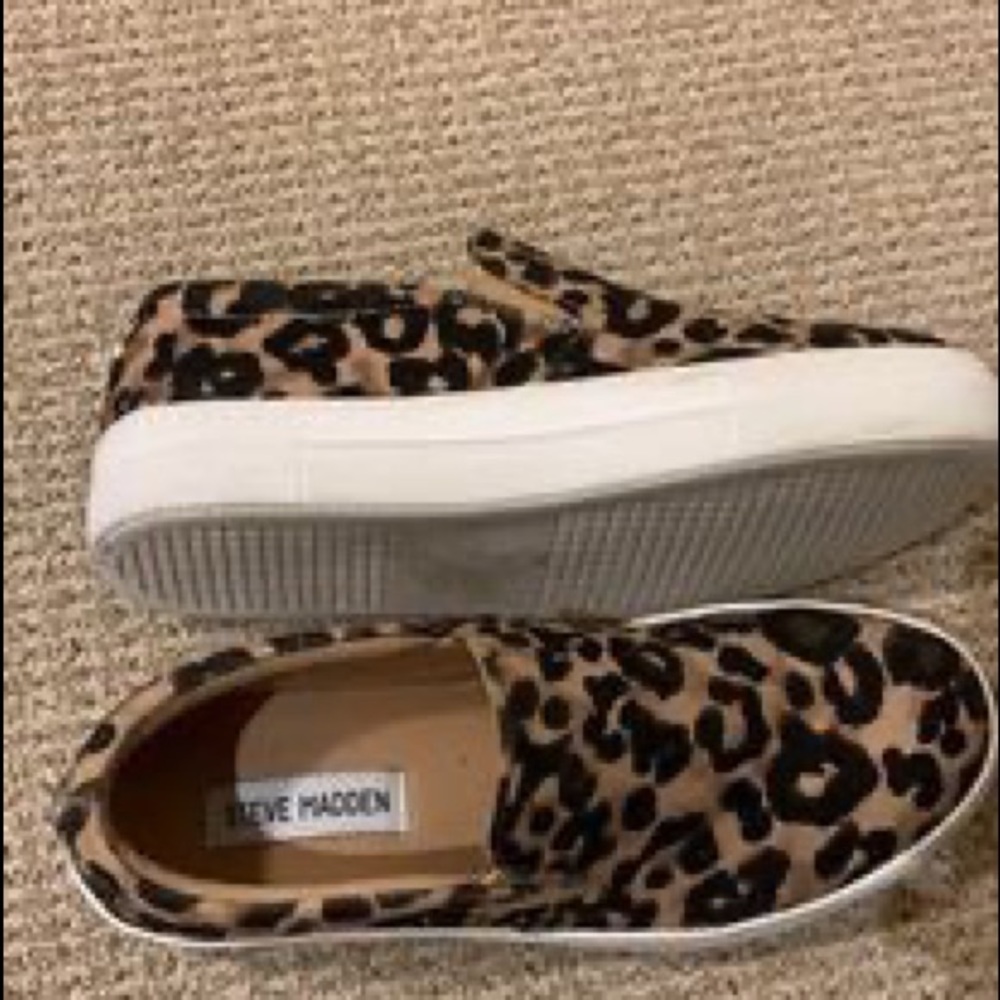 Cheetah Steve Madden Slip-Ons